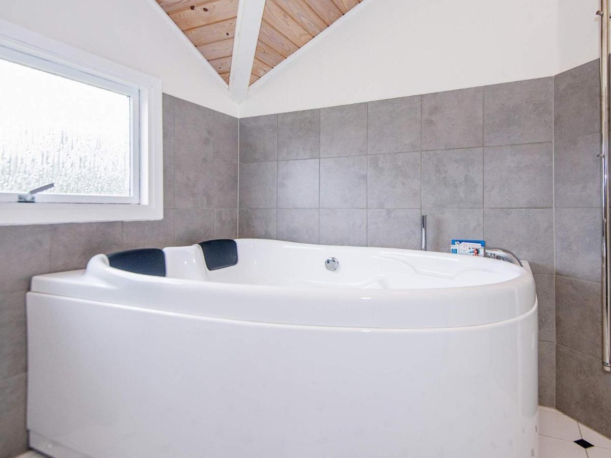 6 Person Holiday Home In R M Bolilmark Exterior photo